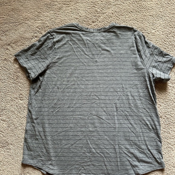 Women’s Lululemon Love striped T-shirt - Picture 3 of 5